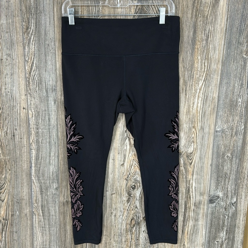 Athleta Chaturanga High Rise Leggings Tights Size LP
